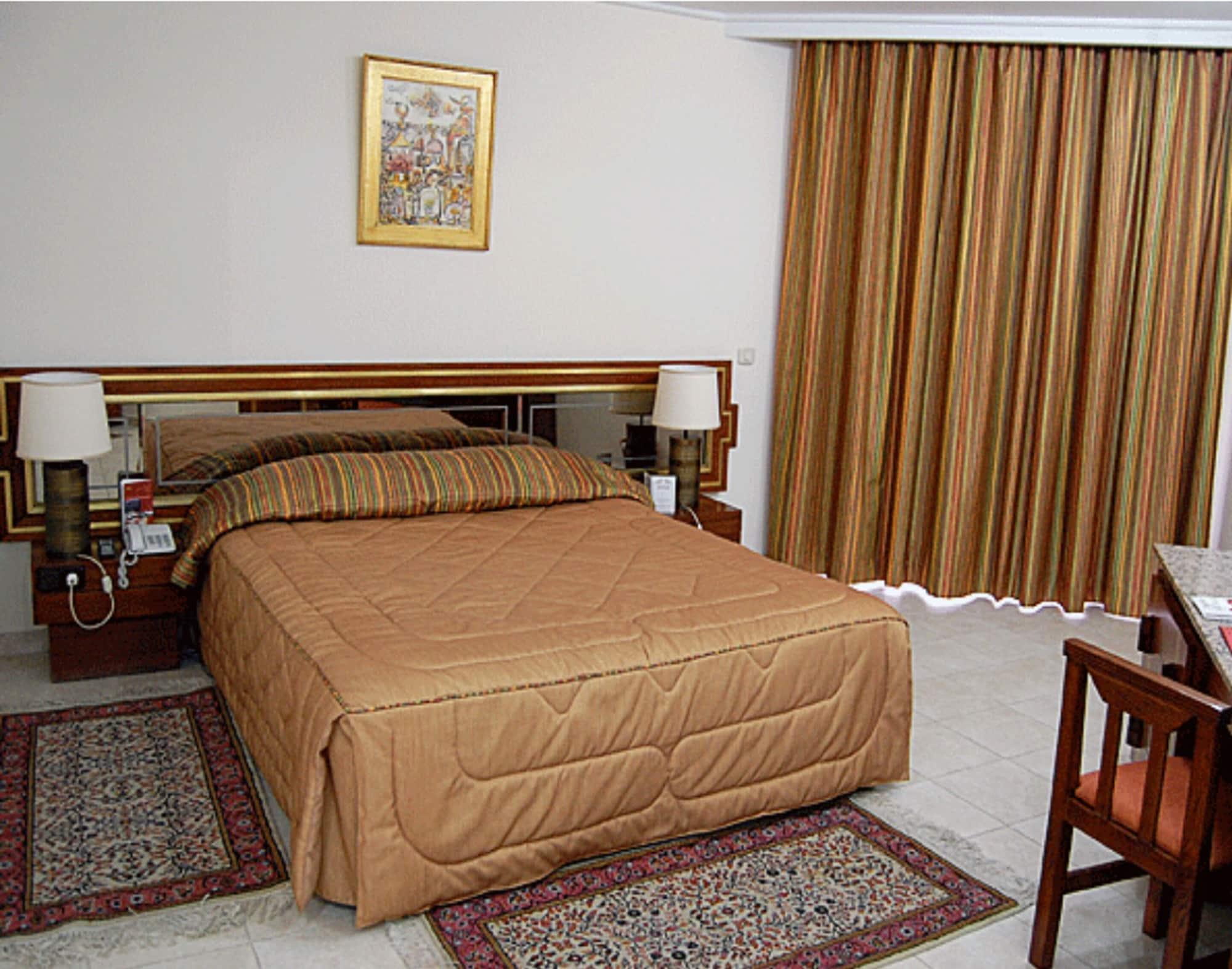 Diplomat Hotel Tunis Exterior foto